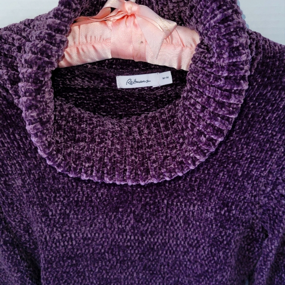 Ladies soft purple Sweater
